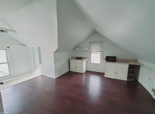 27 Center St #3, Stamford, CT 06906