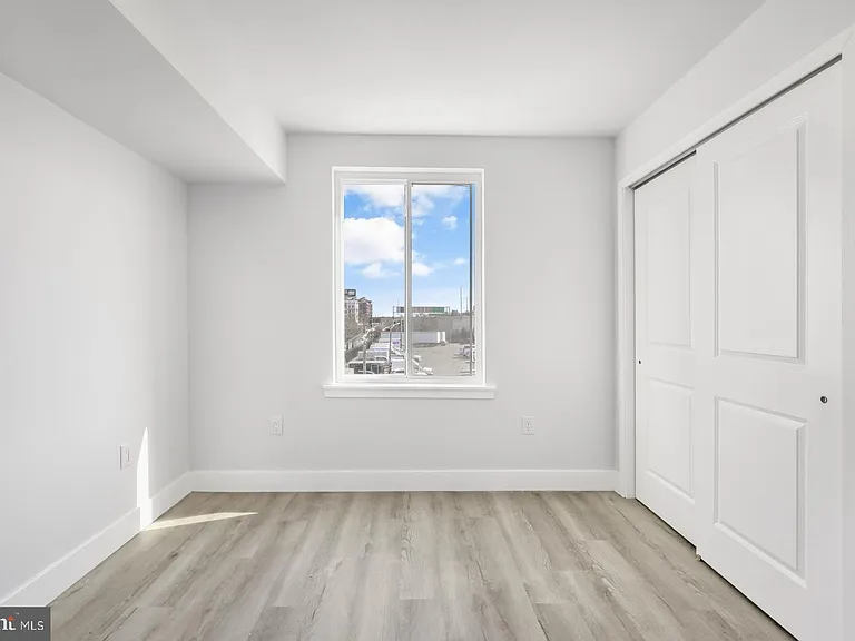 800 Callowhill St #10-3 — Photo 11
