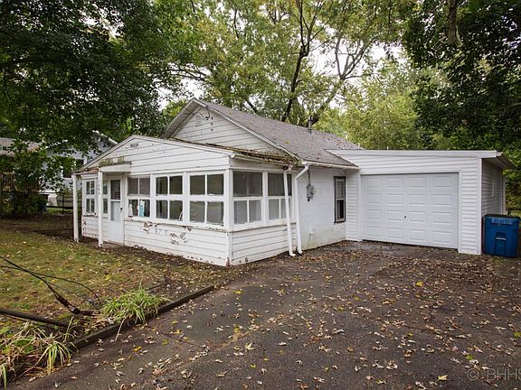 1383 remus st-102