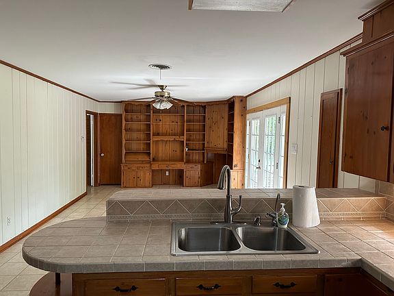 5th image of 717 W Ohara St