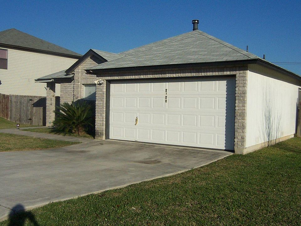 1st image of 2122 Mossy Creek Dr