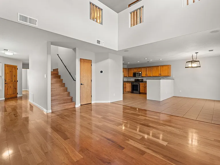 7127 Calle Alegria NE — Photo 6