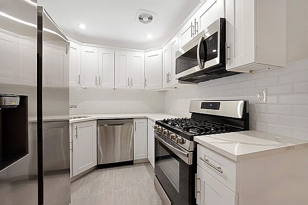 1st image of 110-38 174th St #2