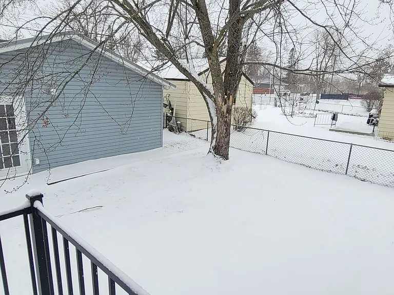 306 Norwood Dr NE — Photo 15