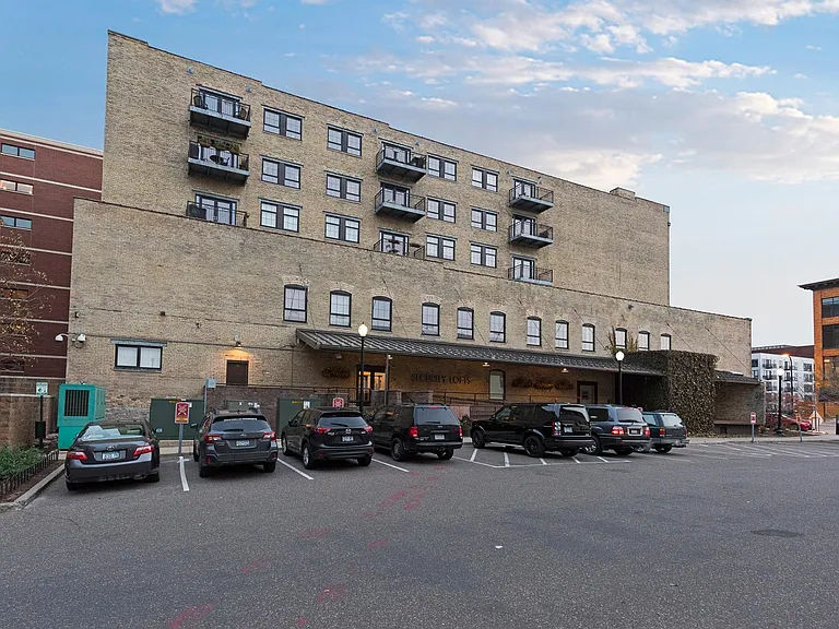 404 Washington Ave N #505 — Photo 17