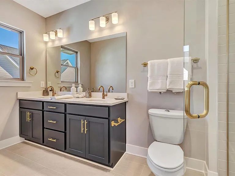 222 Thompson Park Dr #222 — Photo 4