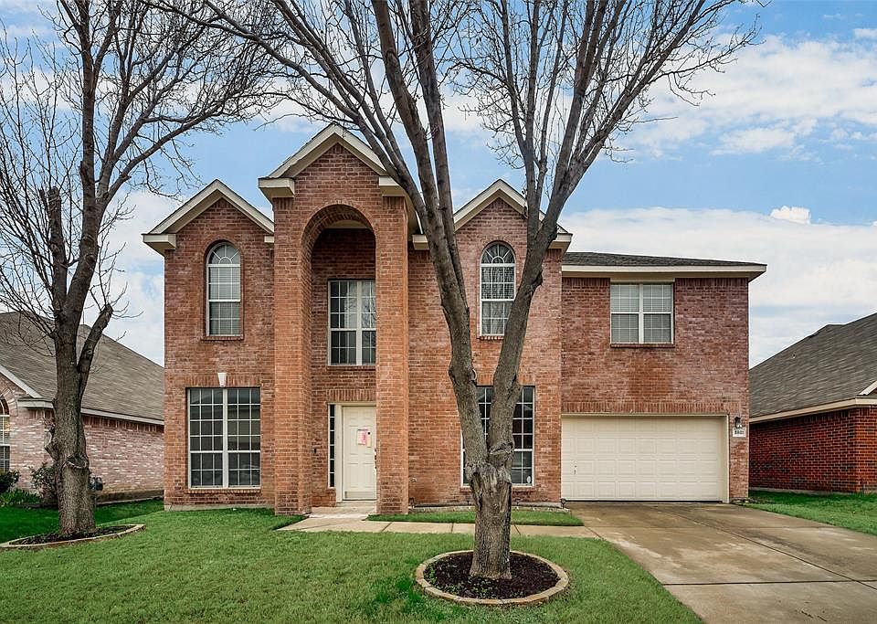 1st image of 5801 Robins Way
