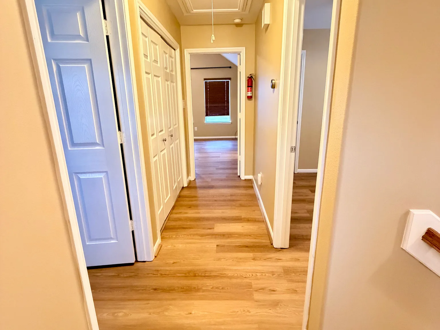 2201 Naomi St — Photo 4