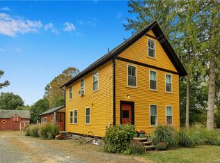 40 Walnut St, Ivoryton, CT 06442