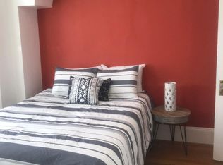 465 Park Dr APT 5, Boston, MA 02215