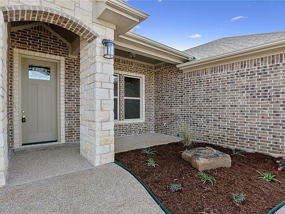 5th image of 10116 Wildberry Dr