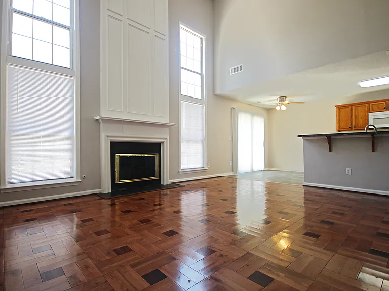 401 Bottesford Dr NW — Photo 17