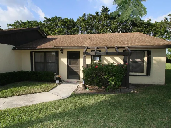 68 Via De Casas Norte, Boynton Beach, FL 33426