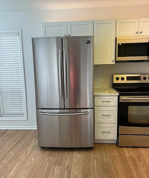 3819 Myrtle Pointe Dr — Photo 2