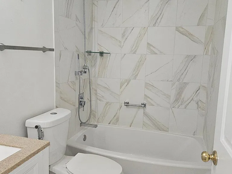 9659 Athens Pl — Photo 33