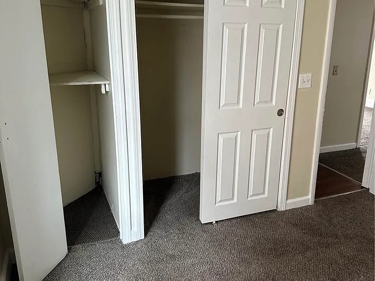 516 E Main St #1 — Photo 3