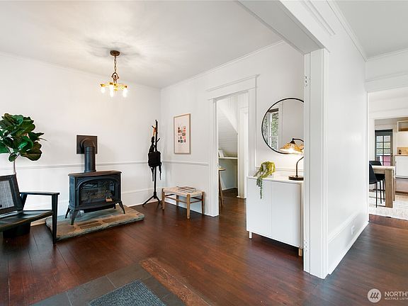 4th image of 2107 NW 65th Street