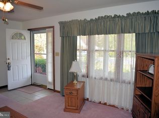 1436 Nittany Dr, Chambersburg, PA 17202