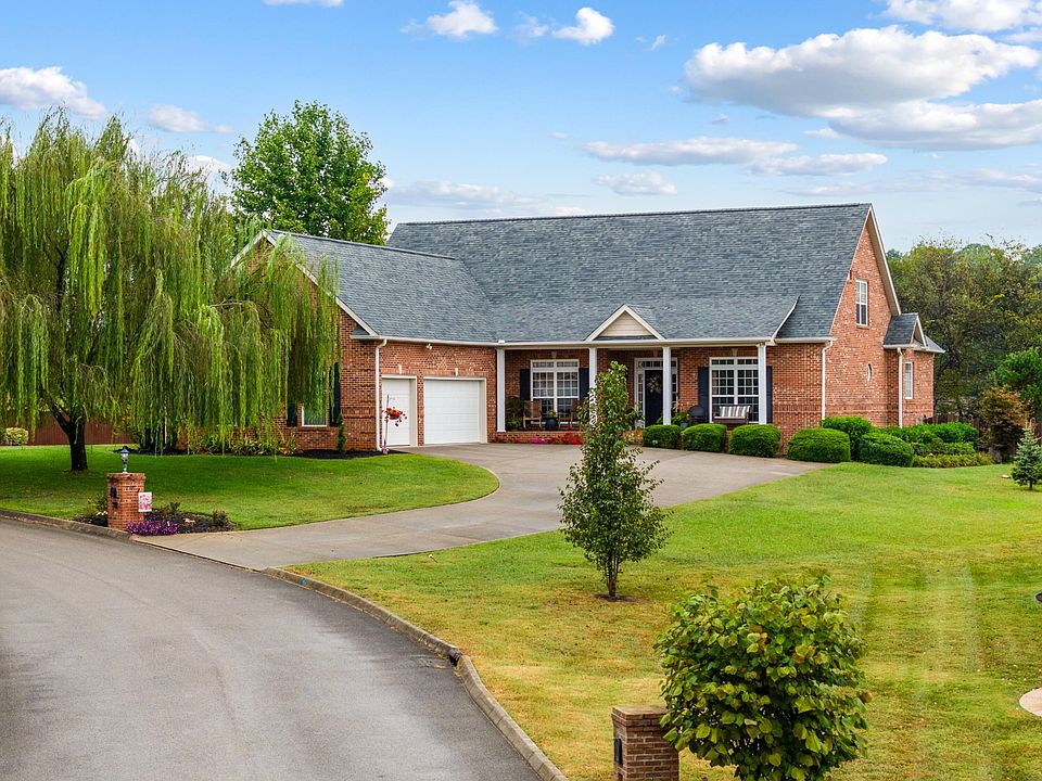 1st image of 754 Deep Woods Ln