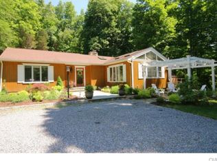 28 Cooper Hill Rd, Ridgefield, CT 06877