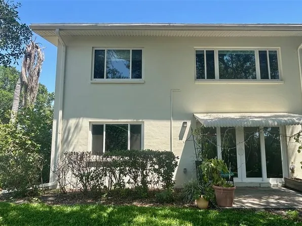 4560 Overlook Dr NE APT 168, Saint Petersburg, FL 33703