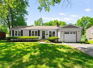 9 W 96th Ter, Kansas City, MO 64114
