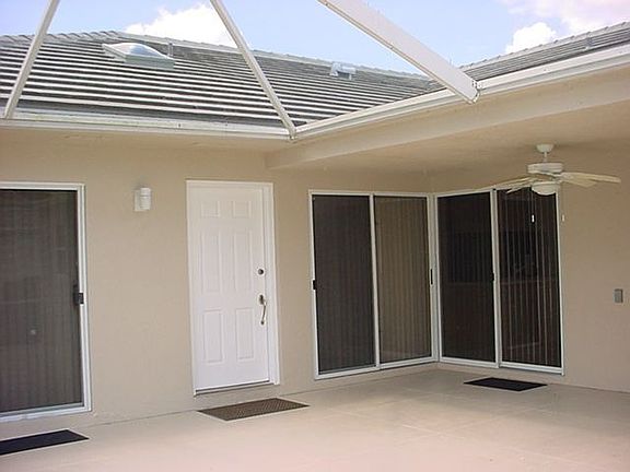 2nd image of 1206 NW Sun Terrace Cir APT A