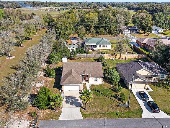 2nd image of 8373 SE 156th St