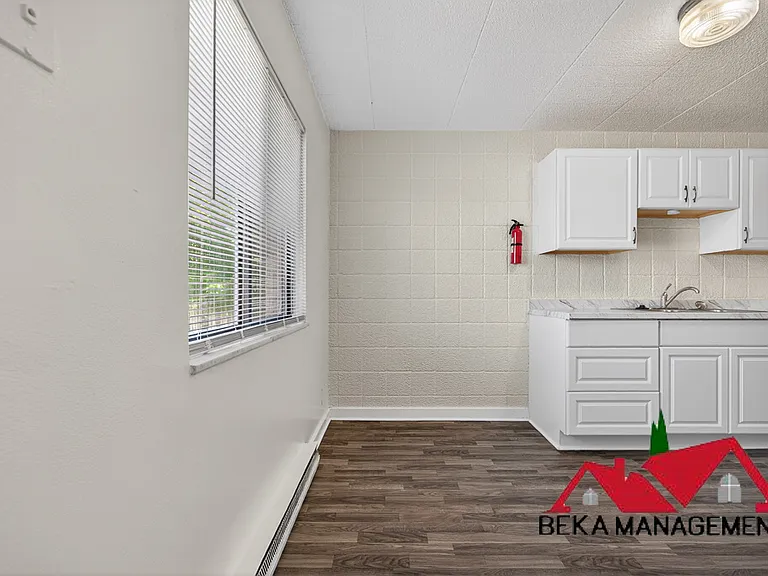 25199 Orchid St — Photo 4