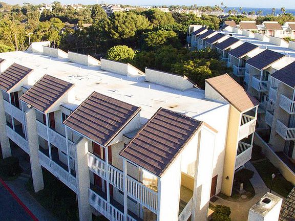 End Unit 201 S Ventura Rd.