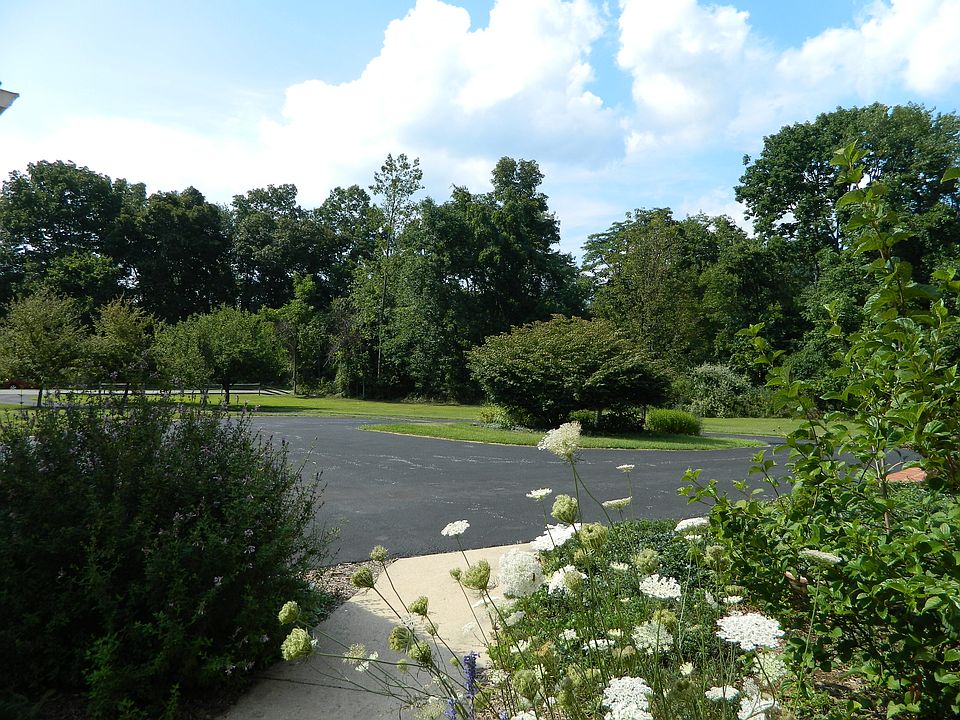 2nd image of 56 Macleod Pond Rd