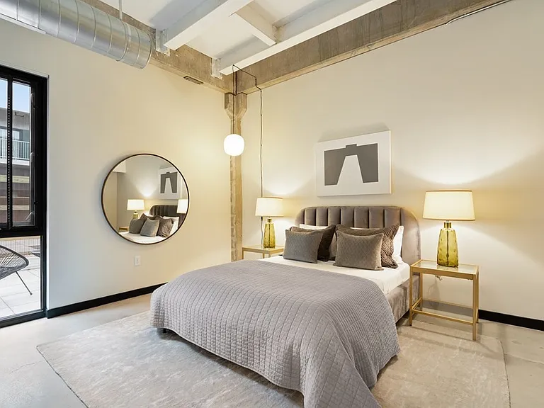 1060 Broadway #108 — Photo 7