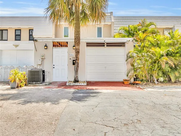 7407 Big Cypress Dr, Miami Lakes, FL 33014