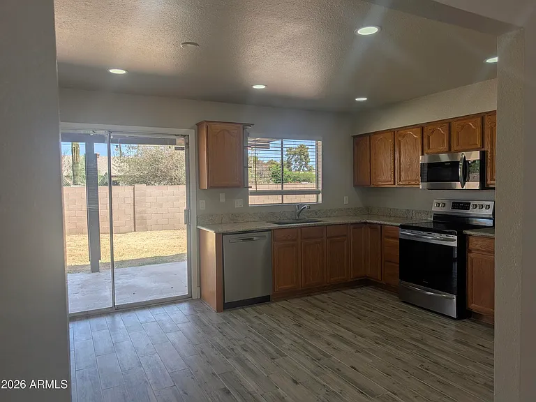 1222 W Auburn Dr — Photo 14