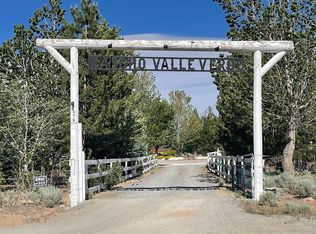 978 E Golden Valley Rd, Reno, NV 89506