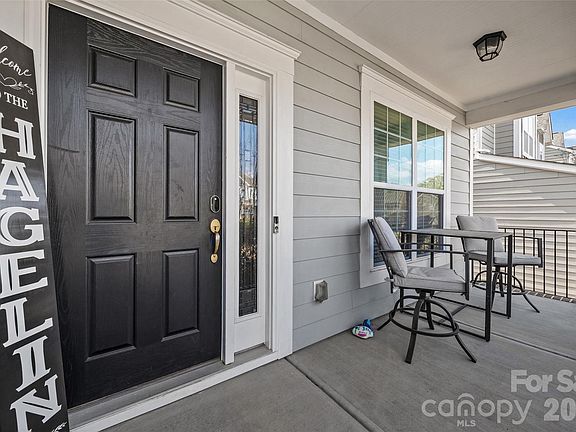 3rd image of 327 Hawks Creek Pkwy