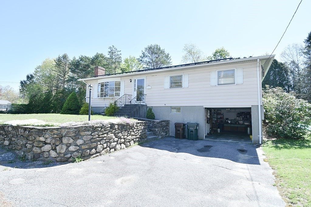 3 Rochelle St, Auburn, MA 01501 Zillow