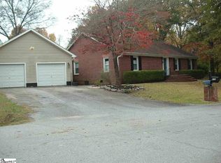 112 Lucille Ave, Easley, SC 29640