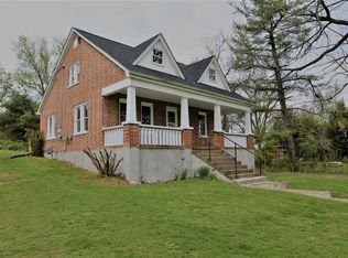 37 Peggys Ln, Fishersville, VA 22939