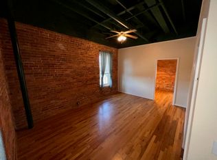 196 W Main St APT 2, Spartanburg, SC 29306