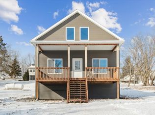 22508 Lake Shore Dr, Bernard, IA 52032