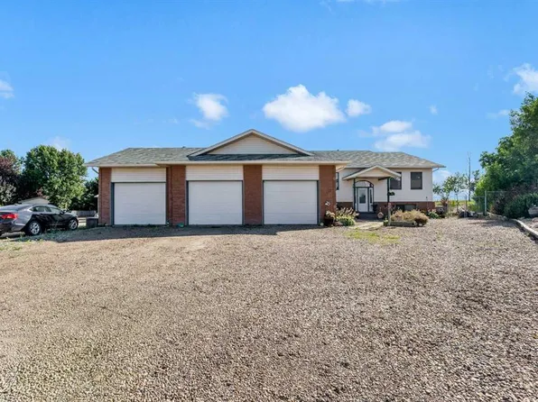 1336 NE 4a Ave, Cypress County, AB T1B 0J8