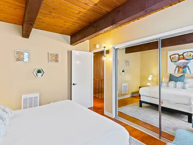 1521 Seal Way #C — Photo 11