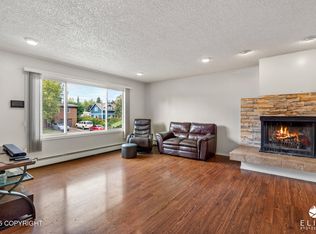 8037 Wisteria St, Anchorage, AK 99502