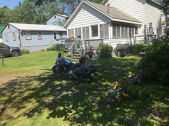 2nd image of 39 Sandy Beach Rd