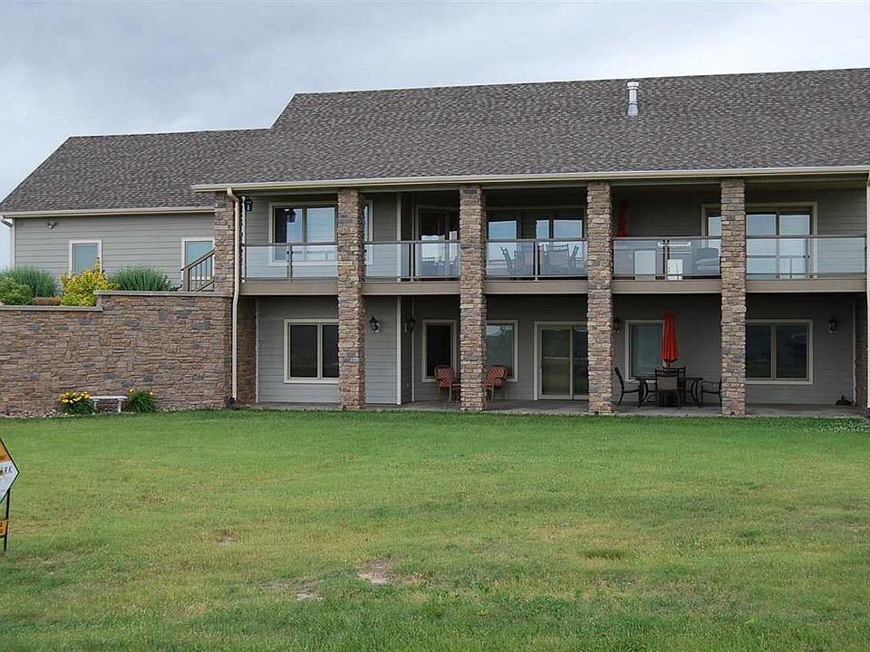 1st image of 351 Thoman Dr
