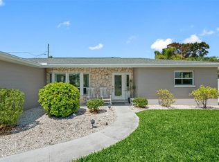621 Boca Ciega Isle Dr, Saint Pete Beach, FL 33706