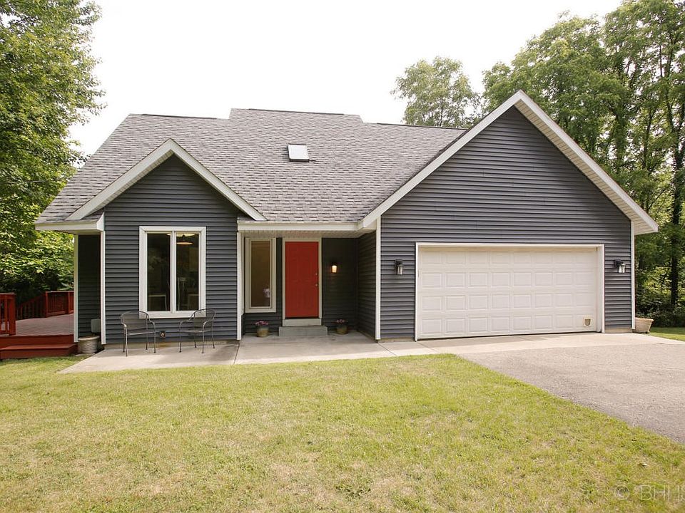 9095 uv ave-101