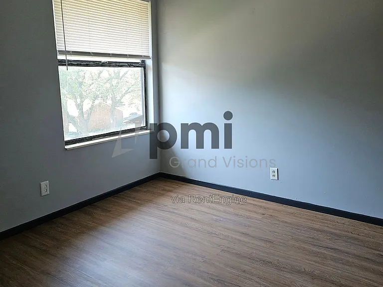 Vawter Street Apartments — Photo 66