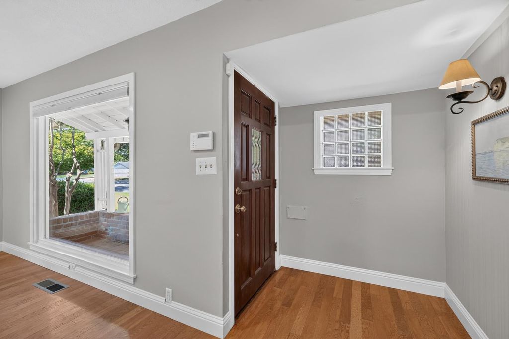 230 Meister Way, Sacramento, CA - View 6